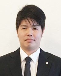 淺見　龍太郎